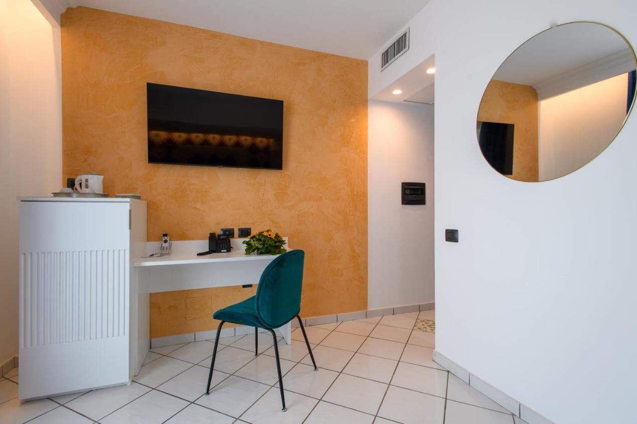 Hotel Ancora Pontecagnano Bagian luar foto