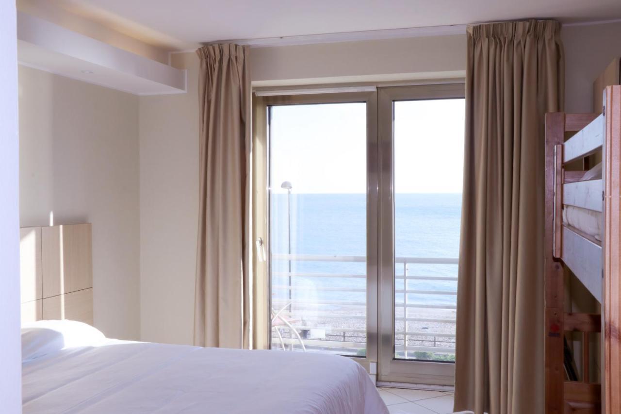 Hotel Ancora Pontecagnano Bagian luar foto