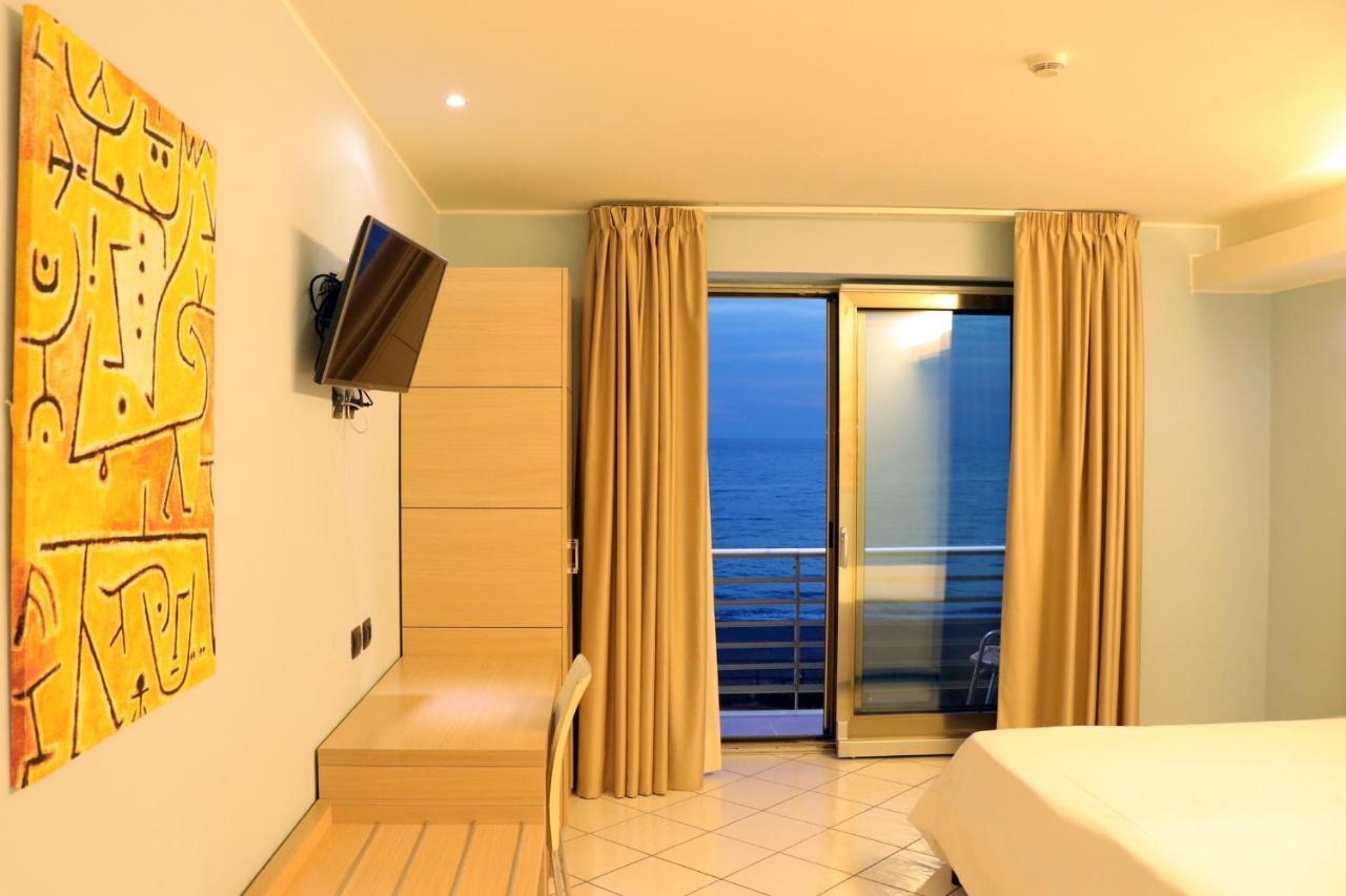 Hotel Ancora Pontecagnano Bagian luar foto